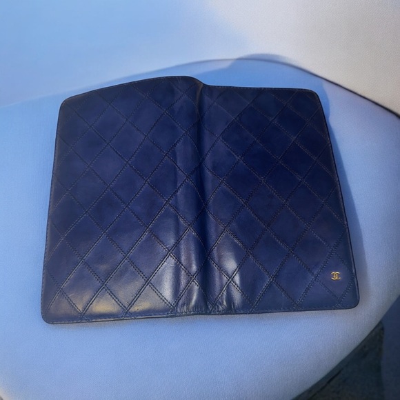 Chanel Vintage Bifold Blue Lambskin with Quilted Pattern EUC - Picture 6 of 9